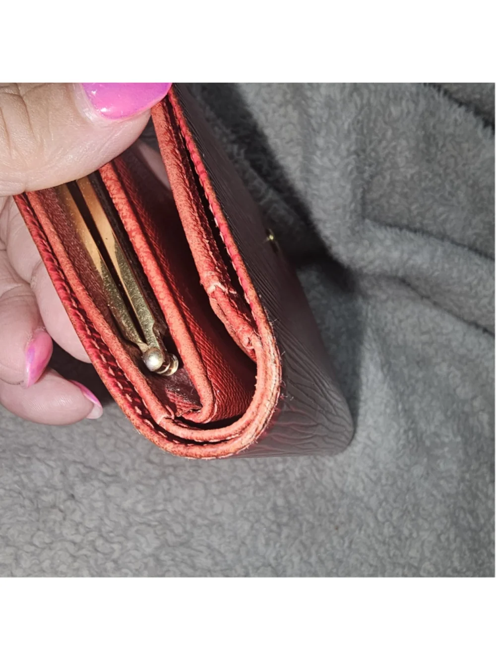 Louis Vuitton Epi Leather Wallet Kisslock Red Gold